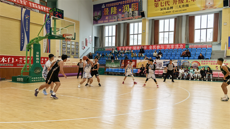 艾尚体育平台张掖市第六届运动会青少年组篮球比赛在高台县举行(图2)